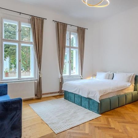 Gb4 By Rentable Lejlighed Braşov Eksteriør billede
